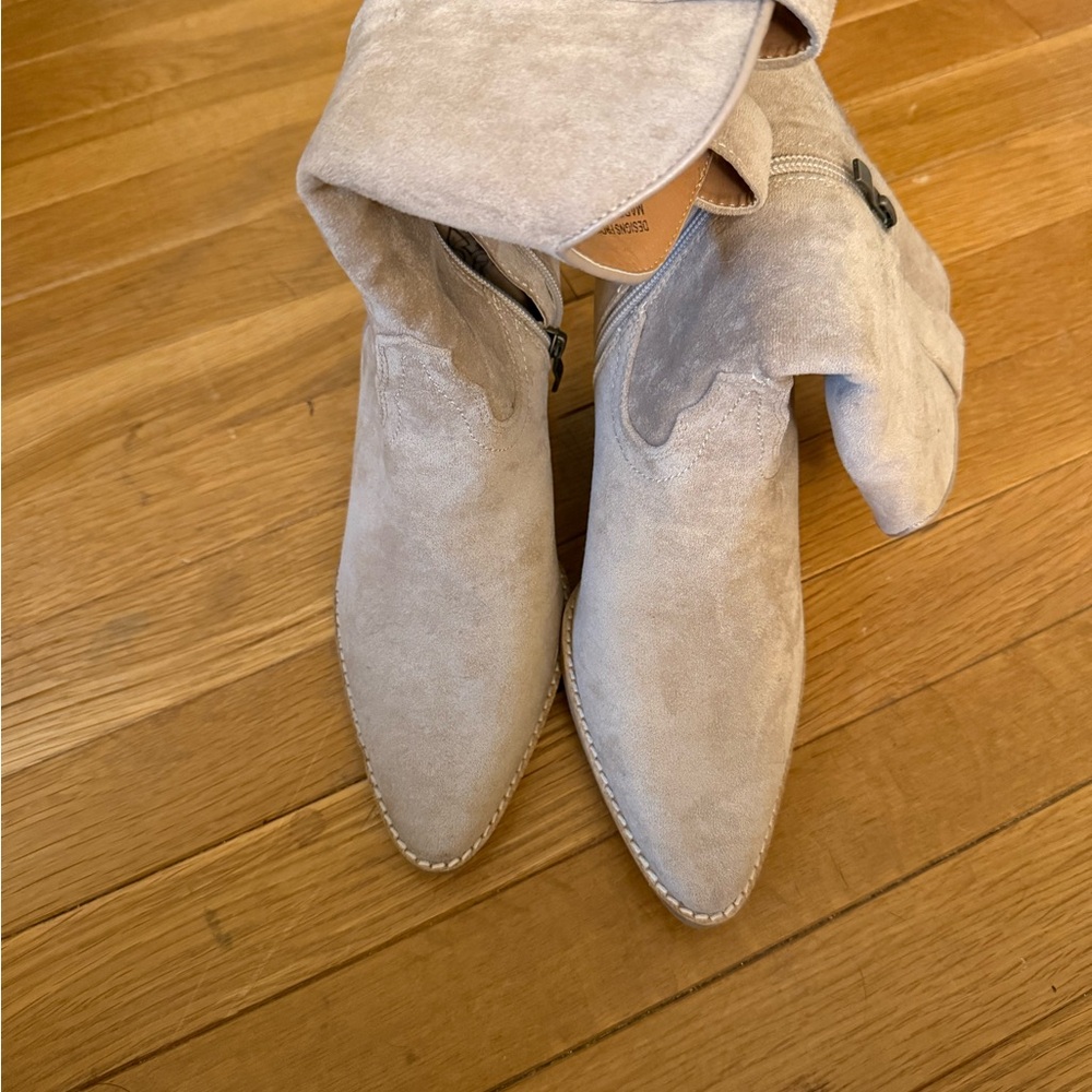 Suede Pointed Toe Knee-High Boots in Light Taupe